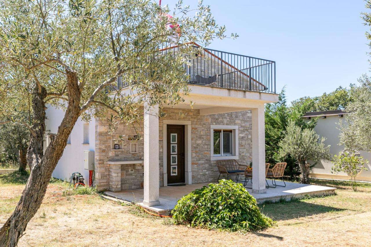 Villa Val Peroj Esterno foto